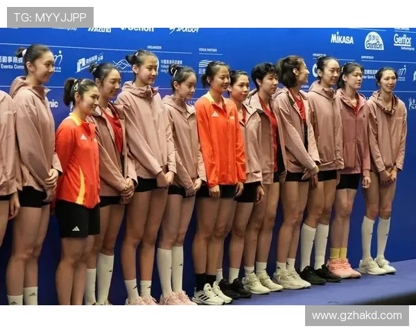 女排三小将爆发 唐欣领衔稳副攻